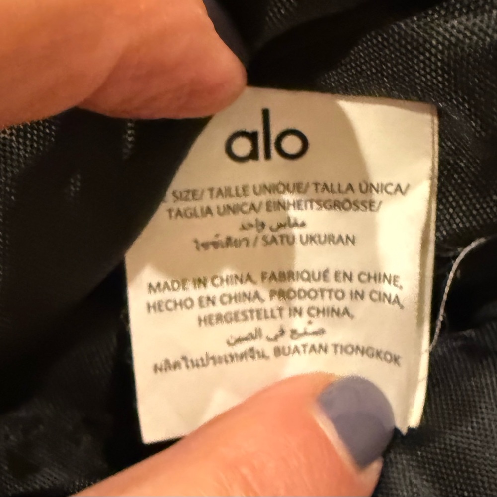 ALO Yoga Brown black drawstring bucket handle & crossbody Bag with strap OS - Picture 8 of 8